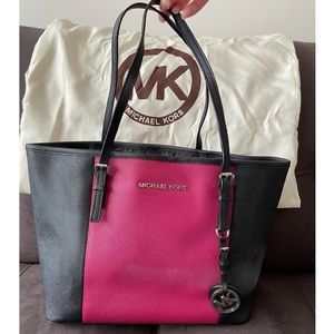 MICHAEL KORS Black with Pink Stipe Tote